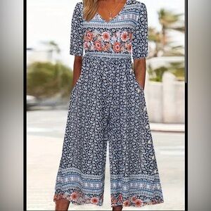 NWT Boutique Floral Jumper